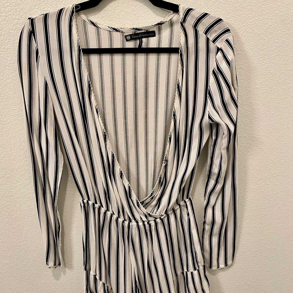 House of Harlow 1960 Romper